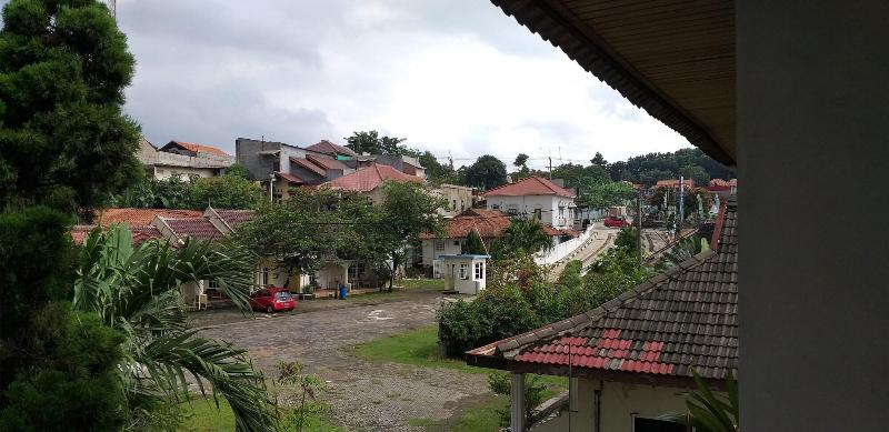 Intan Hotel Purwakarta - Oda