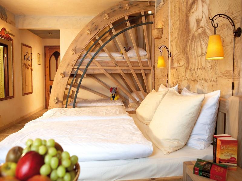 Europa-Park Freizeitpark & Erlebnis-Resort-Colosse - Oda