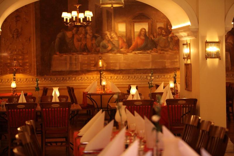 Europa-Park Freizeitpark & Erlebnis-Resort-Colosse - Restoran