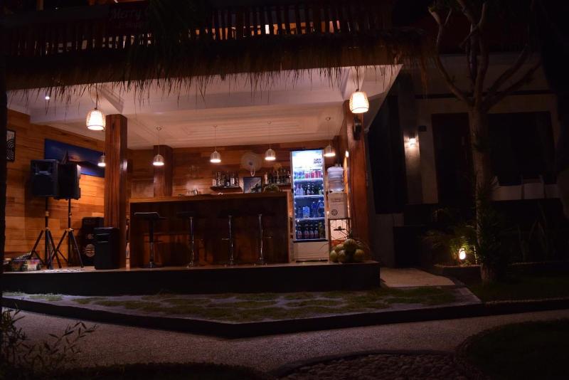 Pandawa Beach Resort And Spa Luxury - Bar