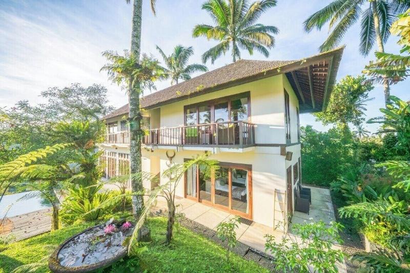 Awan Biru Villas - Genel