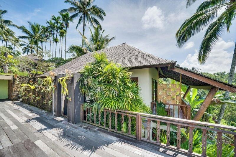 Awan Biru Villas - Genel