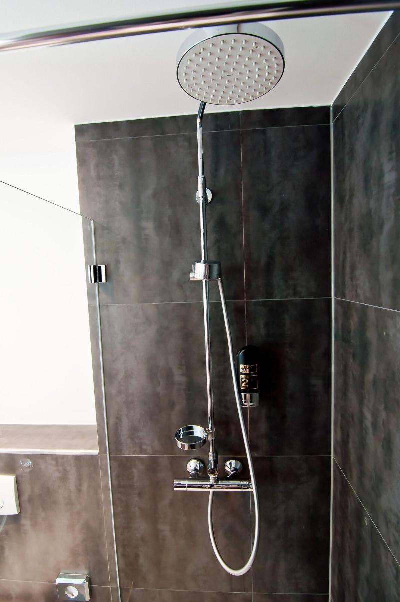 Amaro Budget Plus Hotel - Oda