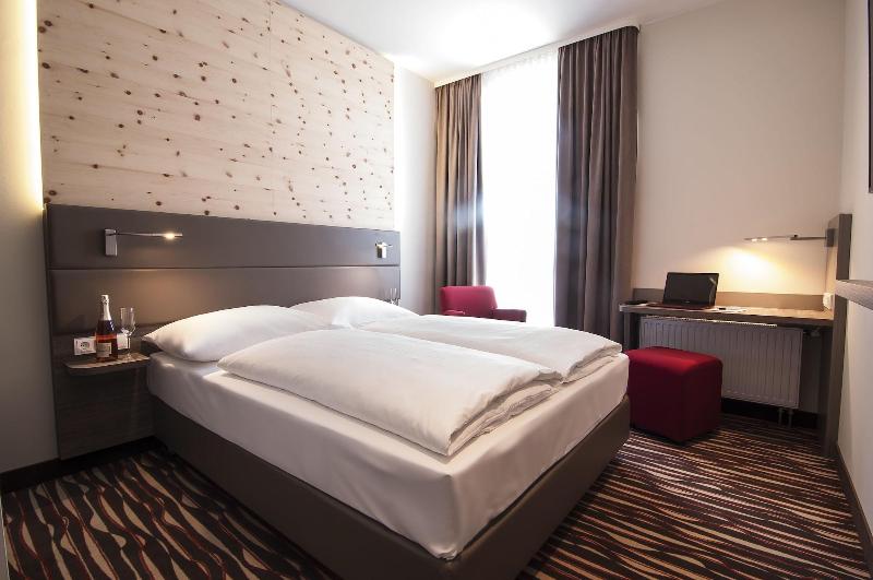 Amaro Budget Plus Hotel - Oda