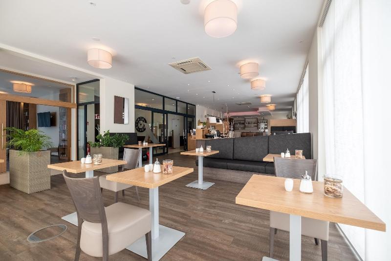 Amaro Budget Plus Hotel - Restoran