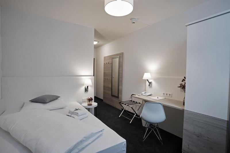 Hotel Alter Wirth - Oda