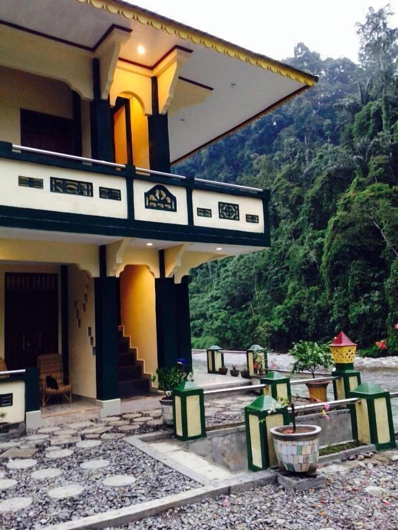 Indra Valley Inn Bukit Lawang - Genel