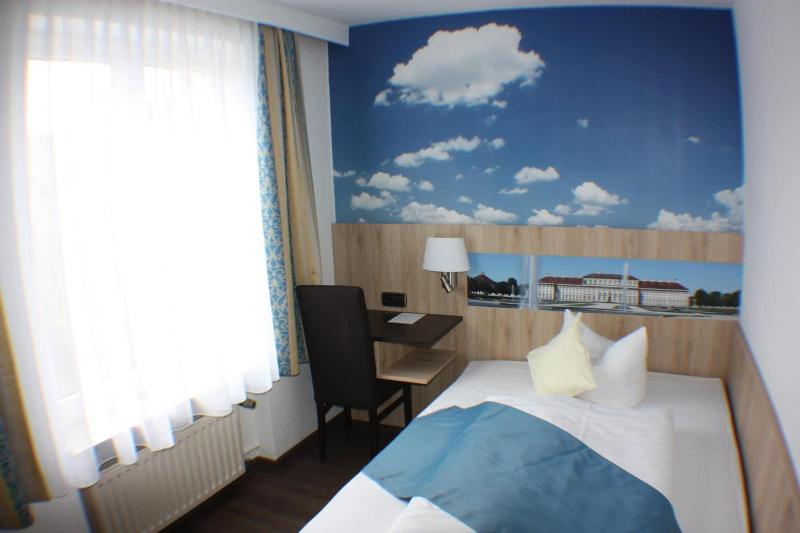Hotel Blauer Karpfen - Oda