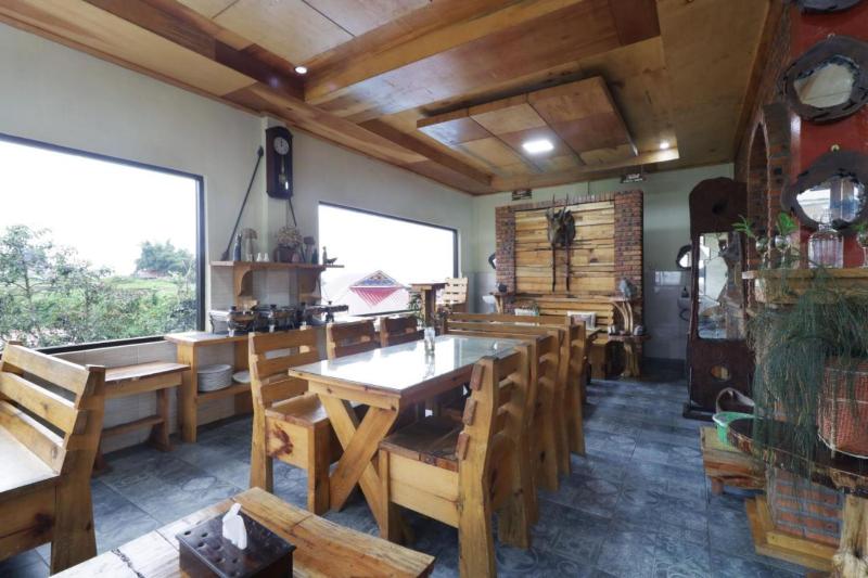 Alloyna Country Cottage by ZUZU - Restoran