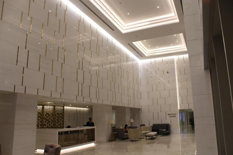 Gold Coast Pik Bahama Sea View Apartments - Lobi