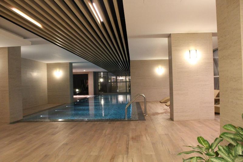 Gold Coast Pik Bahama Sea View Apartments - Aktivite
