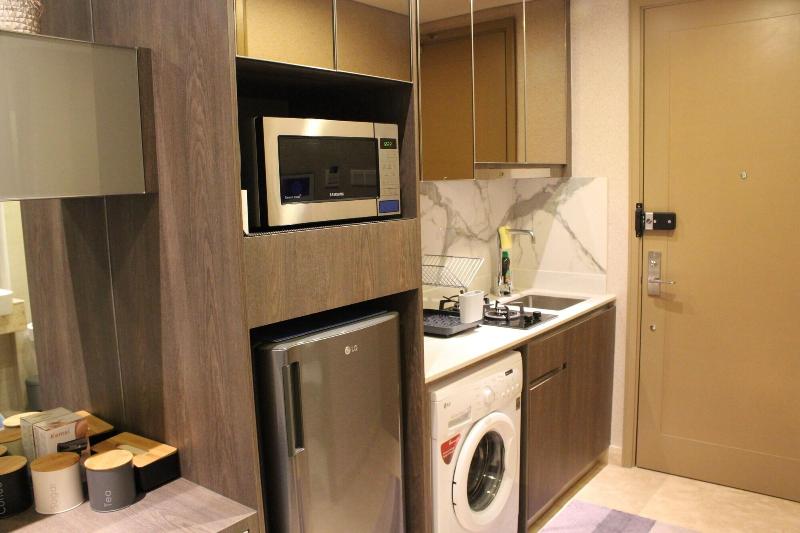 Gold Coast Pik Bahama Sea View Apartments - Oda