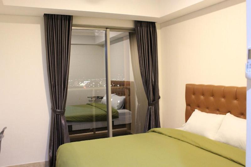 Gold Coast Pik Bahama Sea View Apartments - Oda