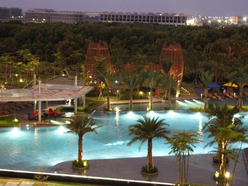 Gold Coast Pik Bahama Sea View Apartments - Havuz