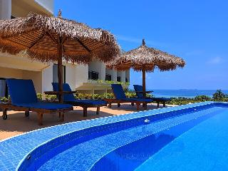 The Happinezz Hills Hotel Karimunjawa otel fotoğrafı