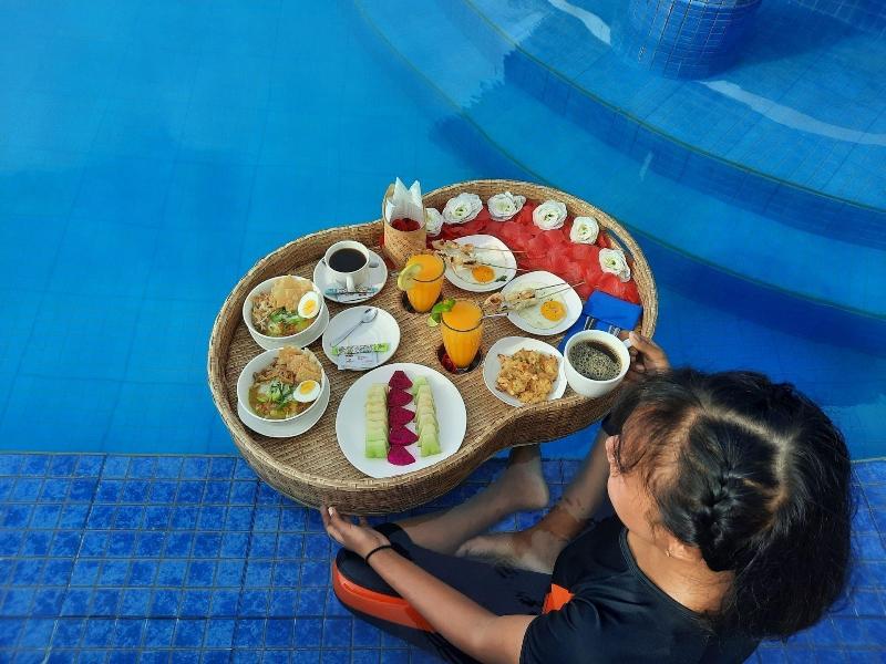 The Happinezz Hills Hotel Karimunjawa - Restoran