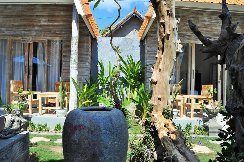 The Box Paradise Bungalow - Teras