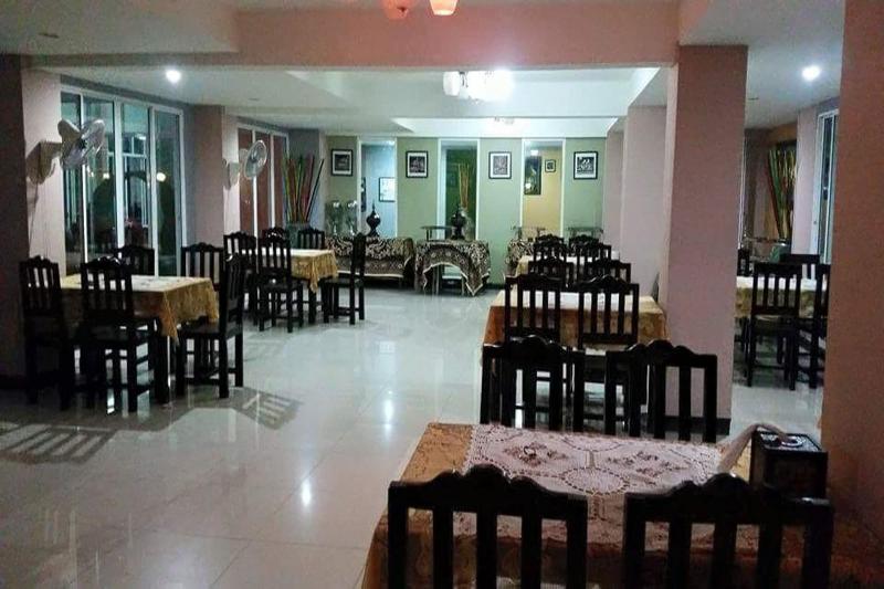 Grand Pruksa Siri Apartment - Restoran