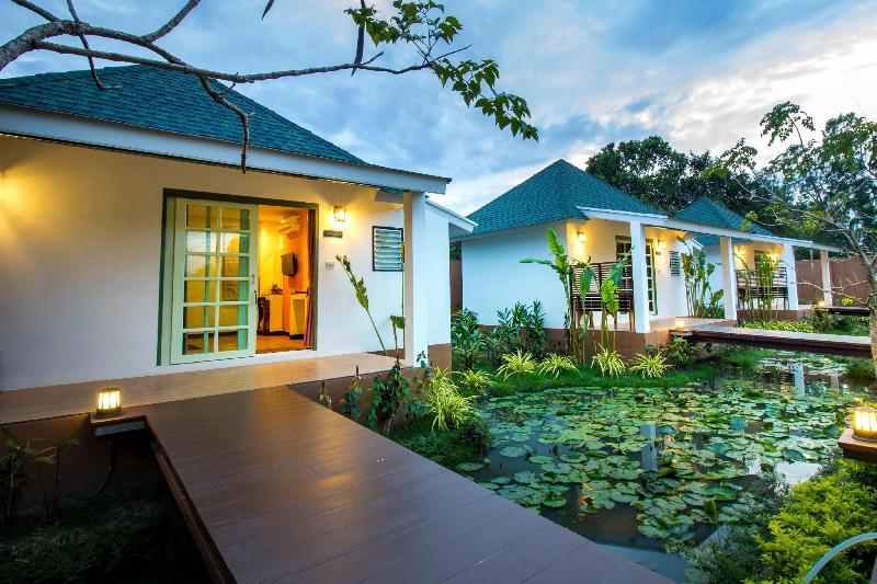 IP Plus Resort Chanthaburia - Halal Hotel - Oda