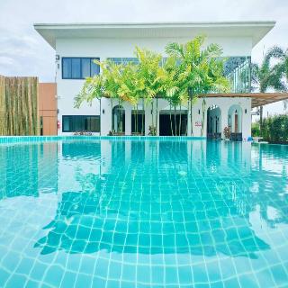 IP Plus Resort Chanthaburia - Halal Hotel fotoÄŸrafÄ±