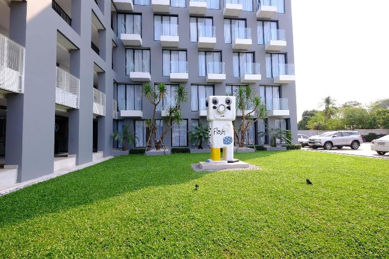 R Photo Hotel - Genel