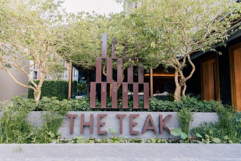 The Teak Hotel - Genel