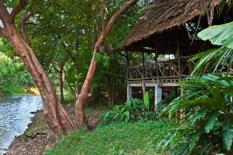 Khao Sok Riverside Cottage - Genel