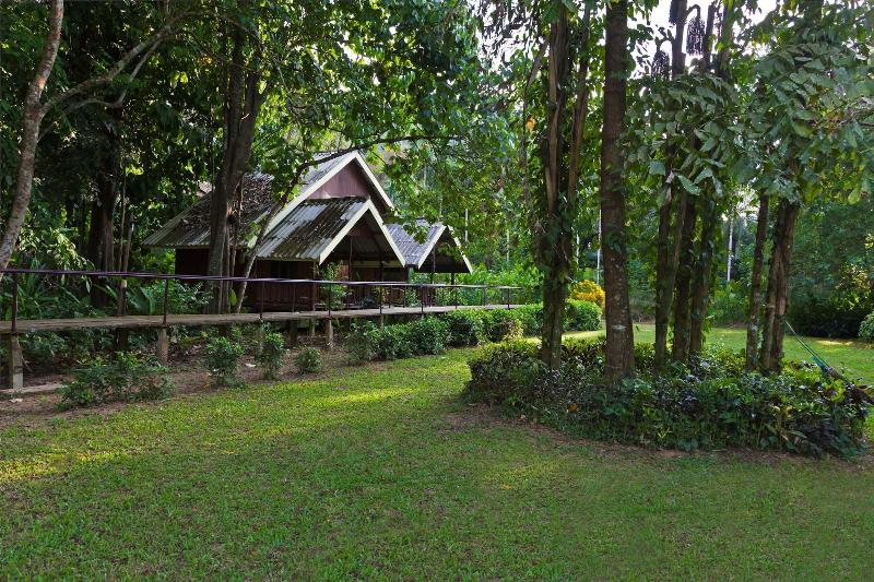 Khao Sok Riverside Cottage - Genel