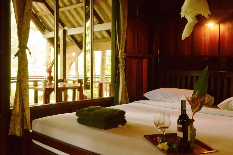 Khao Sok Riverside Cottage - Oda
