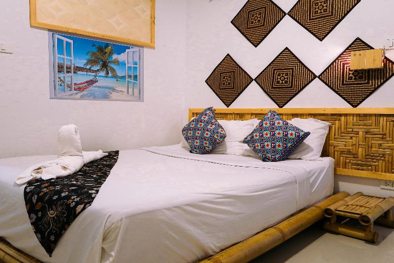 Baan URT Suratthani Airport Hotel by ZUZU - Oda