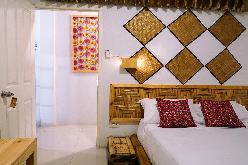 Baan URT Suratthani Airport Hotel by ZUZU - Oda