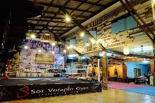 Sor Vorapin Muay Thai Gym and Home by ZUZU otel fotoğrafı