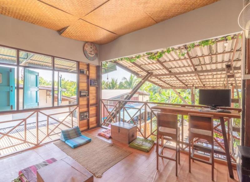 Sor Vorapin Muay Thai Gym and Home by ZUZU - Teras