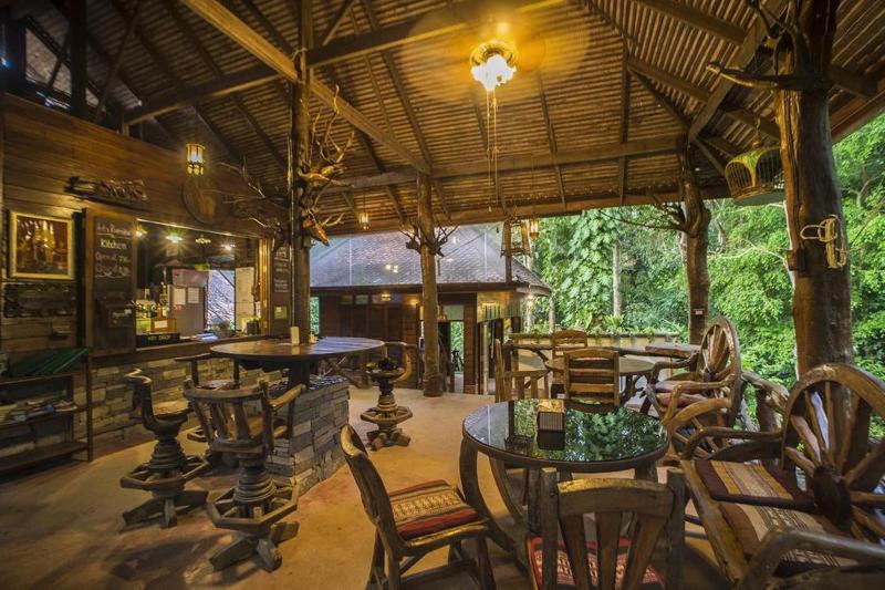 Art's Riverview Lodge - Restoran