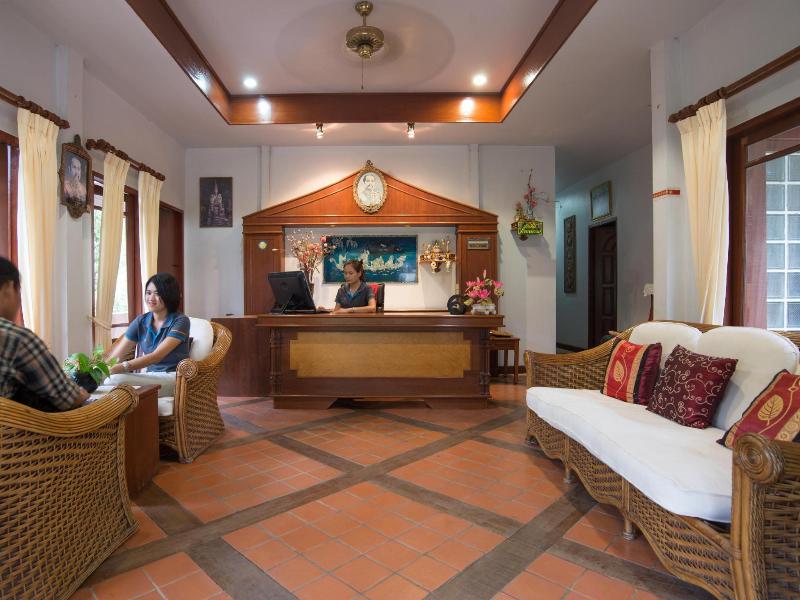 Kata Interhouse Resort - Lobi