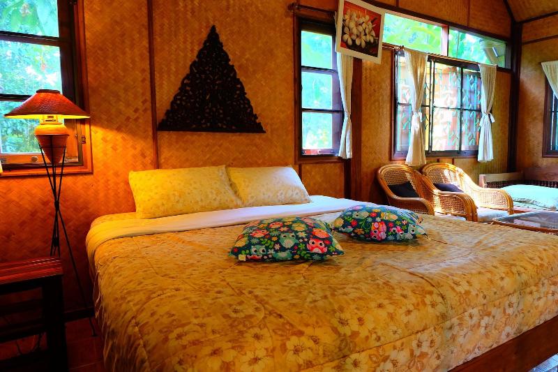 Malee's Nature Lovers Bungalows (Mini Resort) - Oda