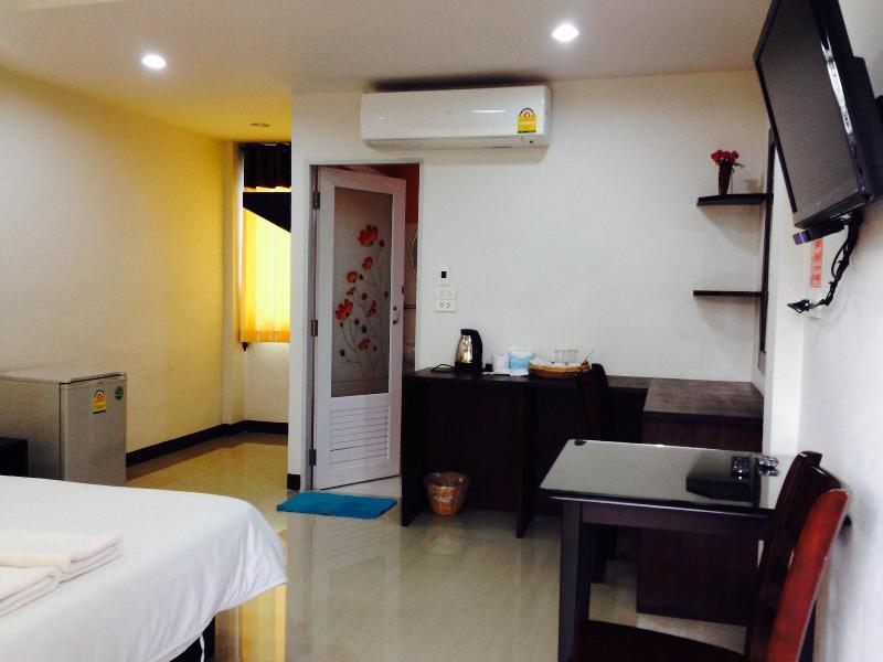 Nan Green View Hotel - Oda
