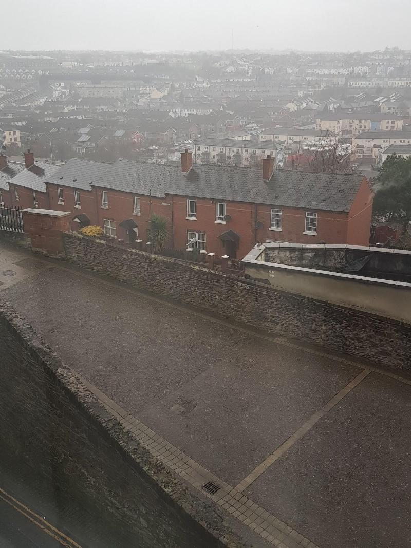 Maldron Hotel Derry - Oda
