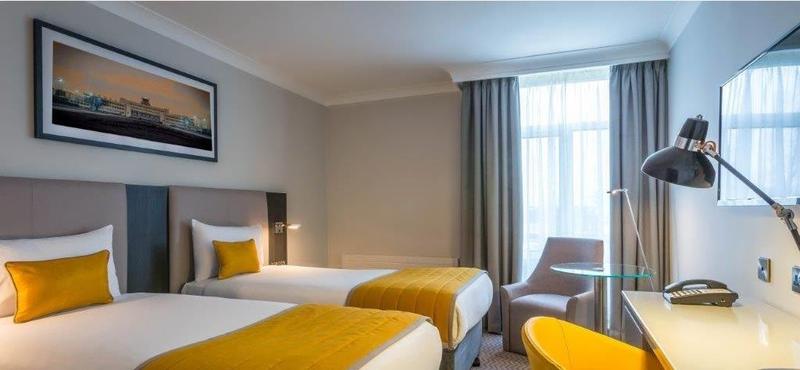 Maldron Hotel Derry - Oda