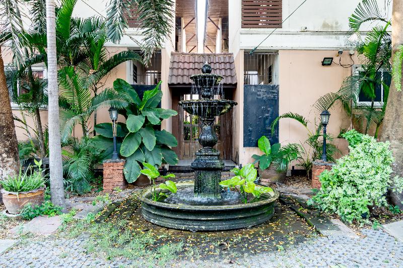 The Palm Hotel by ZUZU - Genel