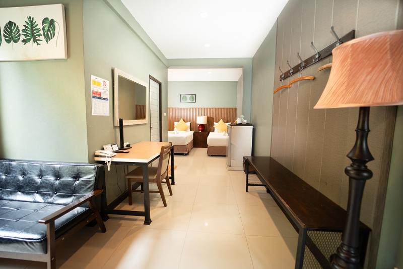 The Palm Hotel by ZUZU - Oda
