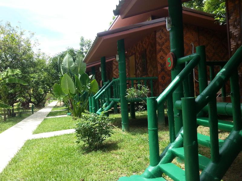 The Royal Bamboo Lodge - Genel