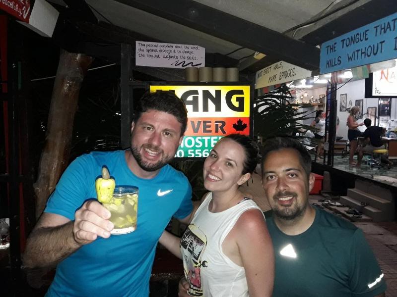 Hangover Hostel - Bar