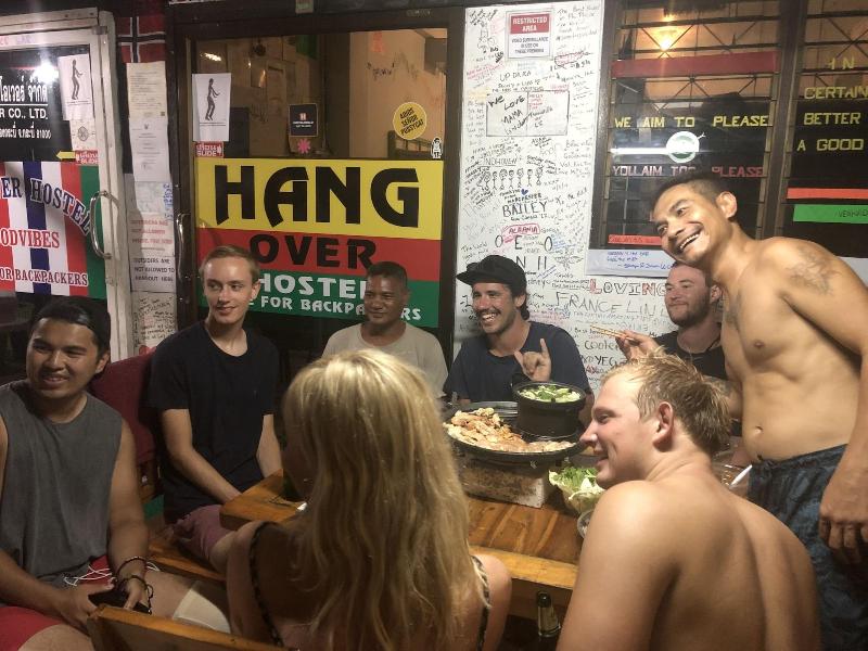 Hangover Hostel - Genel
