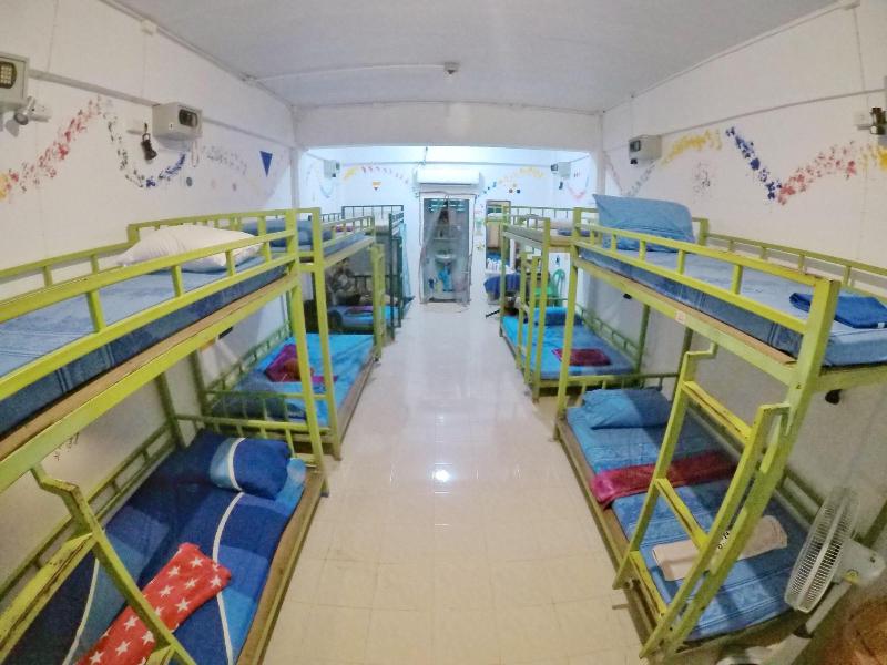Hangover Hostel - Oda