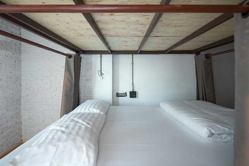 Yindee Travellers Lodge by ZUZU - Oda