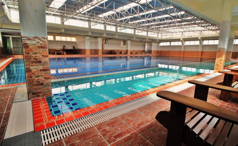 Ac Sport Village - Havuz