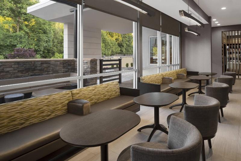 Springhill Suites By Marriott Tuckahoe Westchester - Lobi