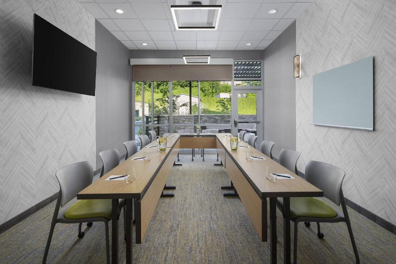 Springhill Suites By Marriott Tuckahoe Westchester - Toplantı