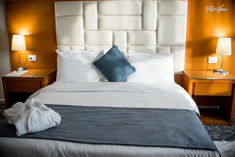 Rehana Plaza Hotel - Oda